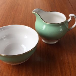 colclough-milk-jug-and-sugar-bowl