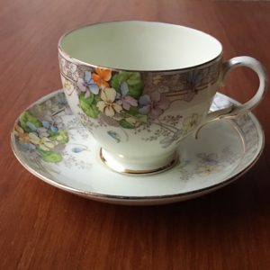 paragon-violetta-cup-and-saucer