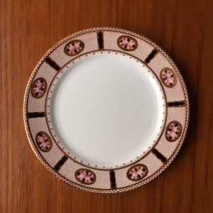 paragon-rose-black-and-gold-plate